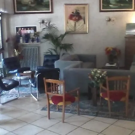 Szálloda Moderna Tabiano Terme
